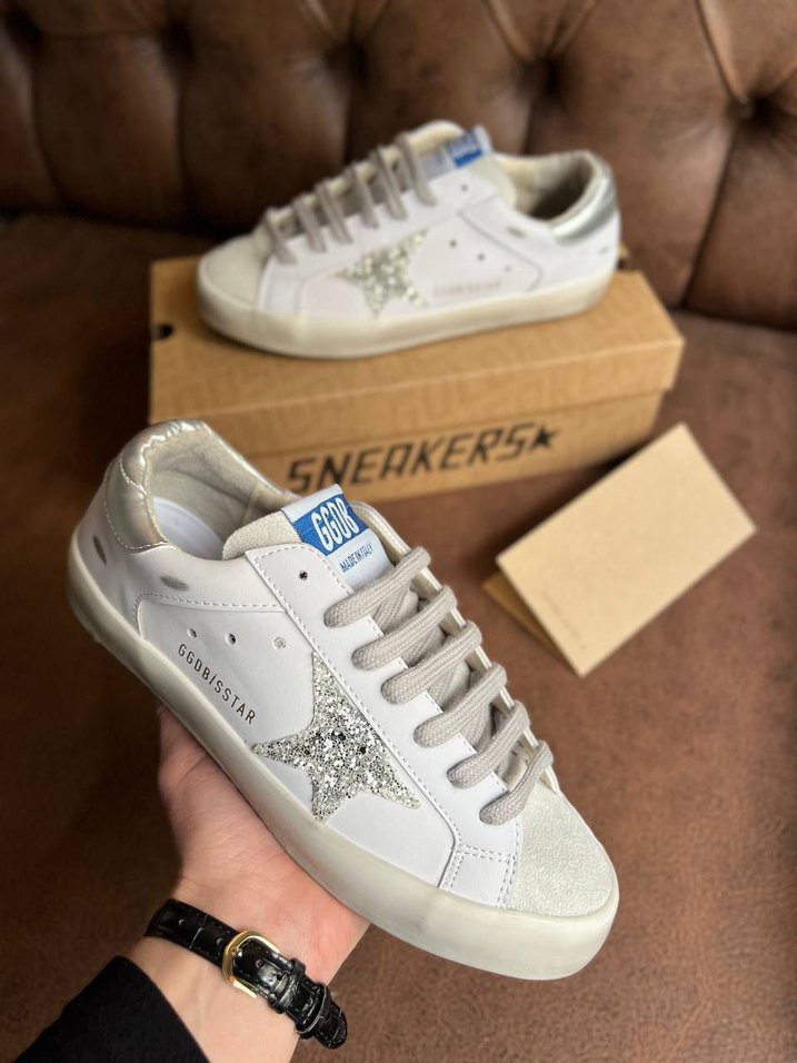 Golden Goose Deluxe 
Gümüş Yildiz - Görsel 2