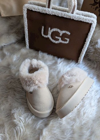 Ugg 39