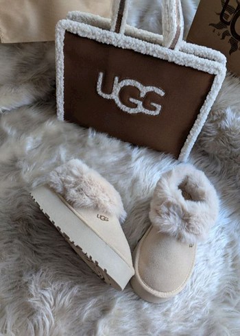  UGG Tazzella Kadın Kürklü Bot - Görsel 4
