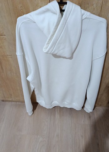 Beyaz Kapüşonlu Sweatshirt M L bedendir - Görsel 2