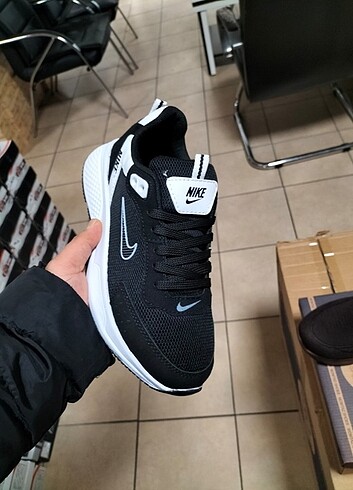 Nike Erkek Spor 40-41 alim ilani