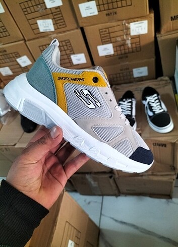 37 Beden gri Renk Skechers ithal ortepedik bayan spor 37 no