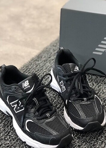New Balance spor ayakkabı 