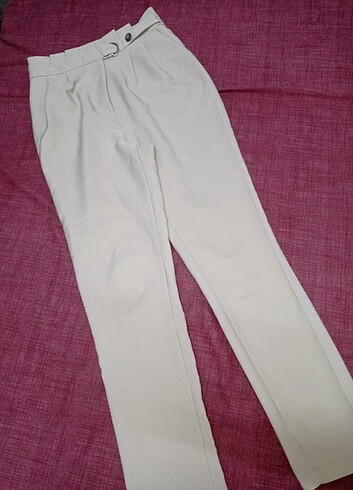 Bej tokalı pantolon 