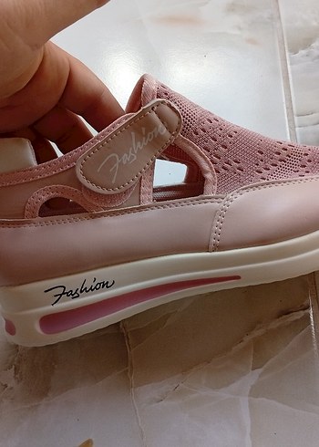 On Fashion Pembe Cırt Cırtlı Dolgu Topuk Spor Ayakkabı