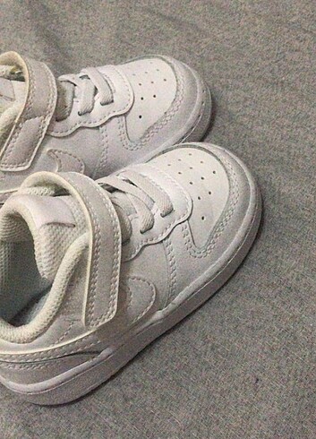 20 Beden beyaz Renk Orjinal bebek ayakkabı