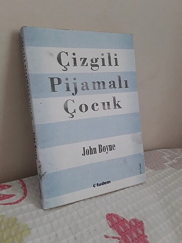 Çizgili pijamalı çocuk ~John Boyne~