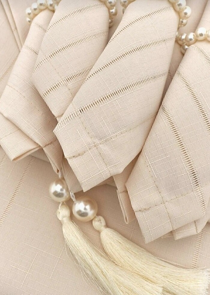 Masa örtüsü, peçetelik, peçete tokası ve runner seti - Görsel 2