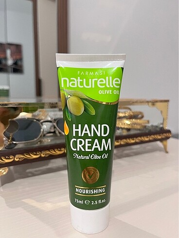 Farmasi zeytinyağlı el kremi - Görsel 2