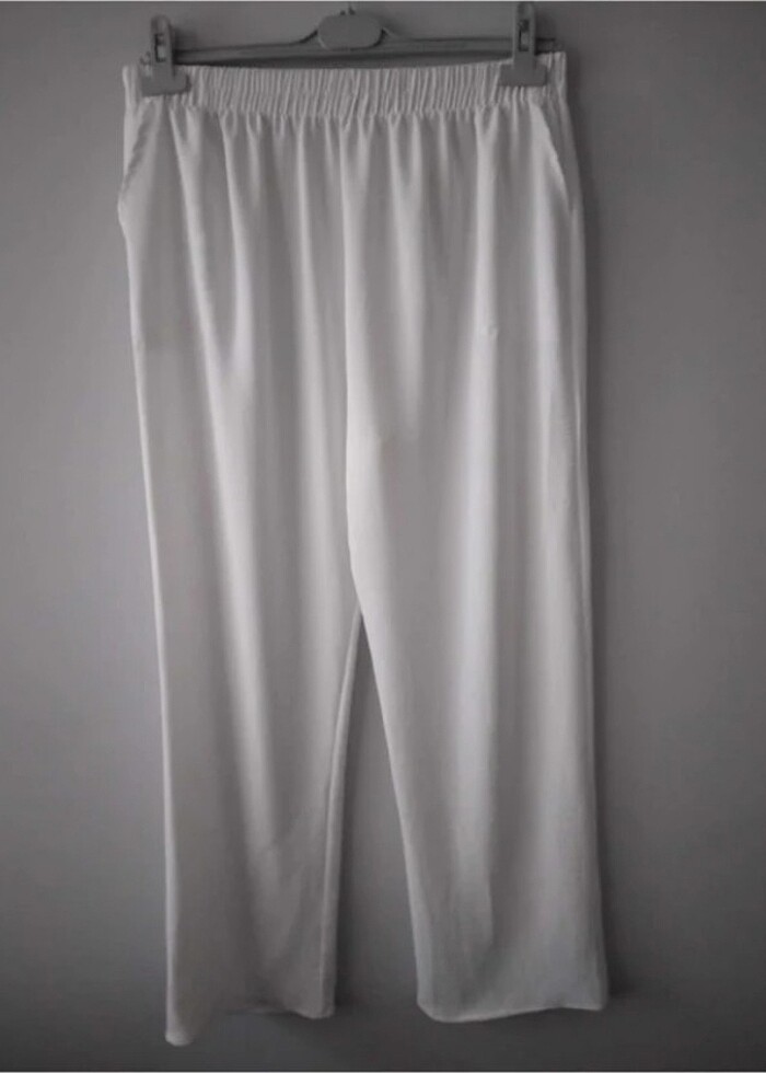 Beyaz pantolon  - Görsel 2