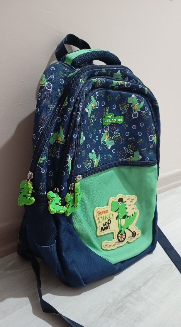 Renkli Dinozor Desenli Çocuk Okul Çantası - Görsel 2