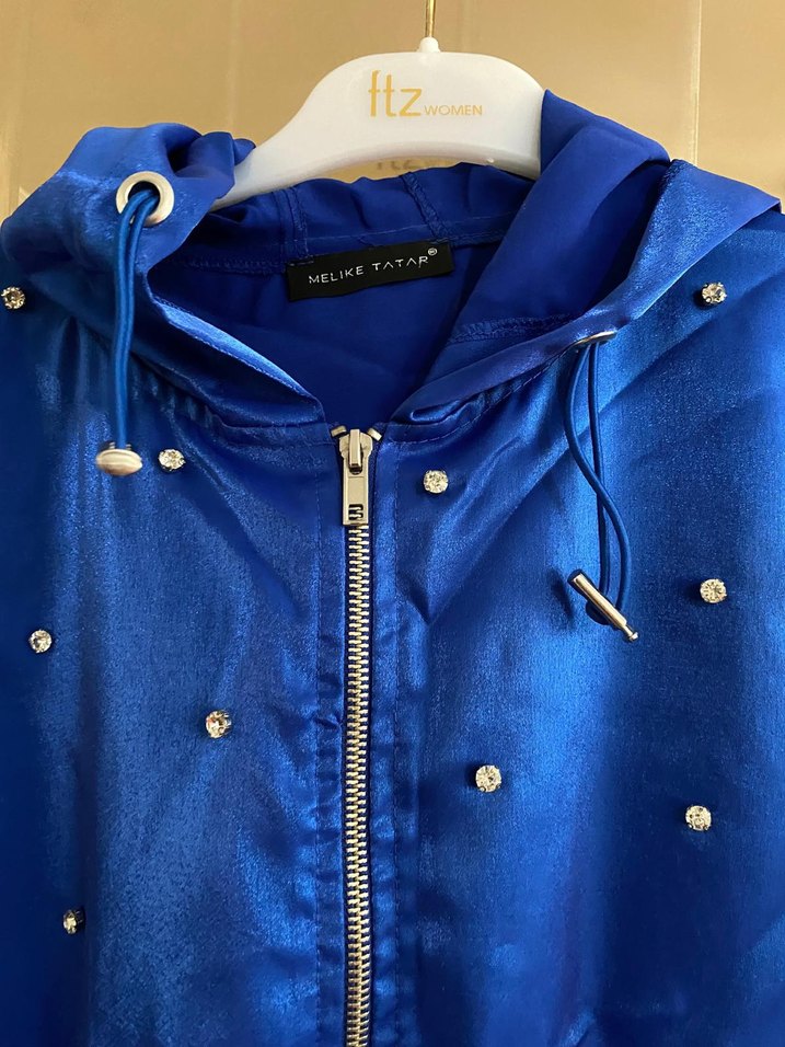 saks mavisi saten taşlı kap harika bi ürün Melike Tatar marka - Görsel 2