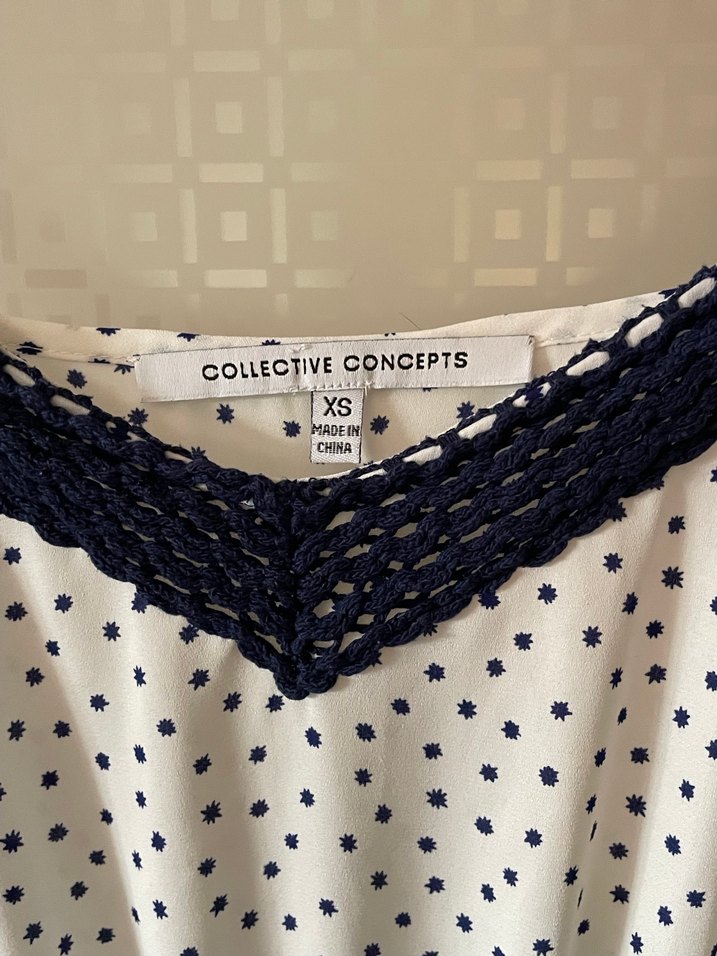 Beyaz Puantiyeli Dantel Detaylı Midi Elbise - Görsel 3