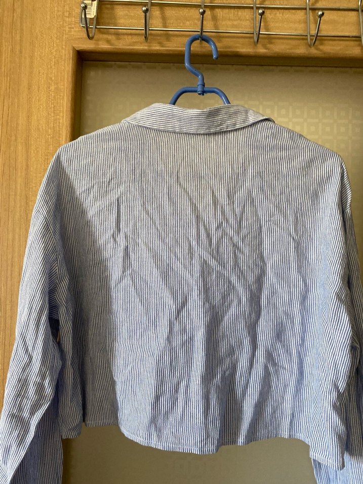 Düğmeli, Uzun Kollu Mavi Kadın Gömlek - Görsel 4