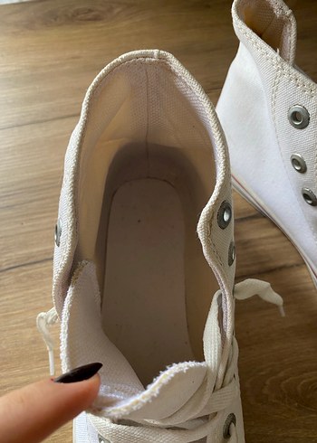 Beyaz converse - Görsel 3
