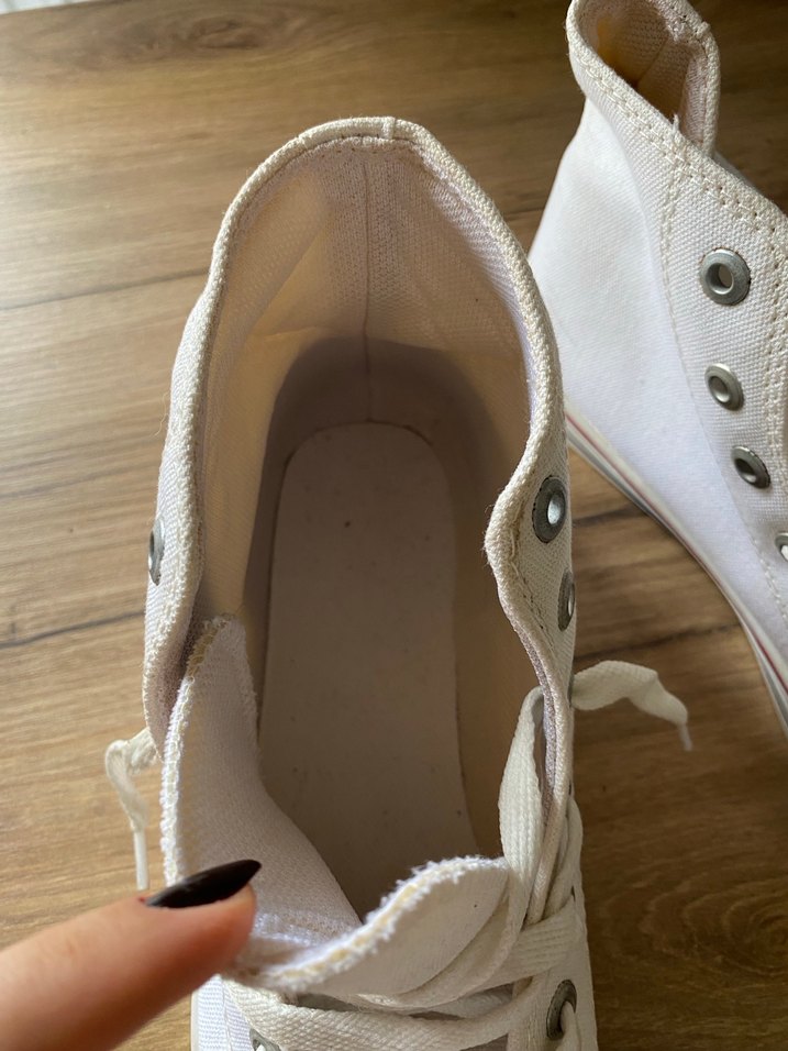 Beyaz converse - Görsel 3