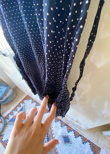 H&M V Yaka Puantiyeli Midi Elbise - Görsel 5