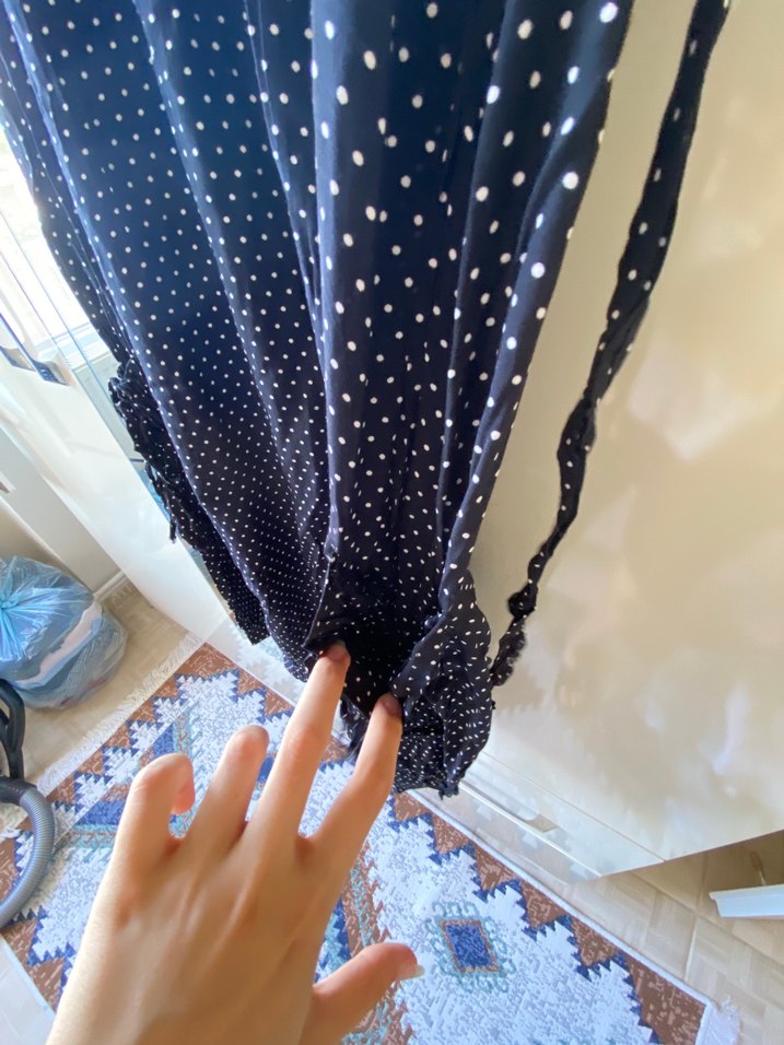 H&M V Yaka Puantiyeli Midi Elbise - Görsel 5