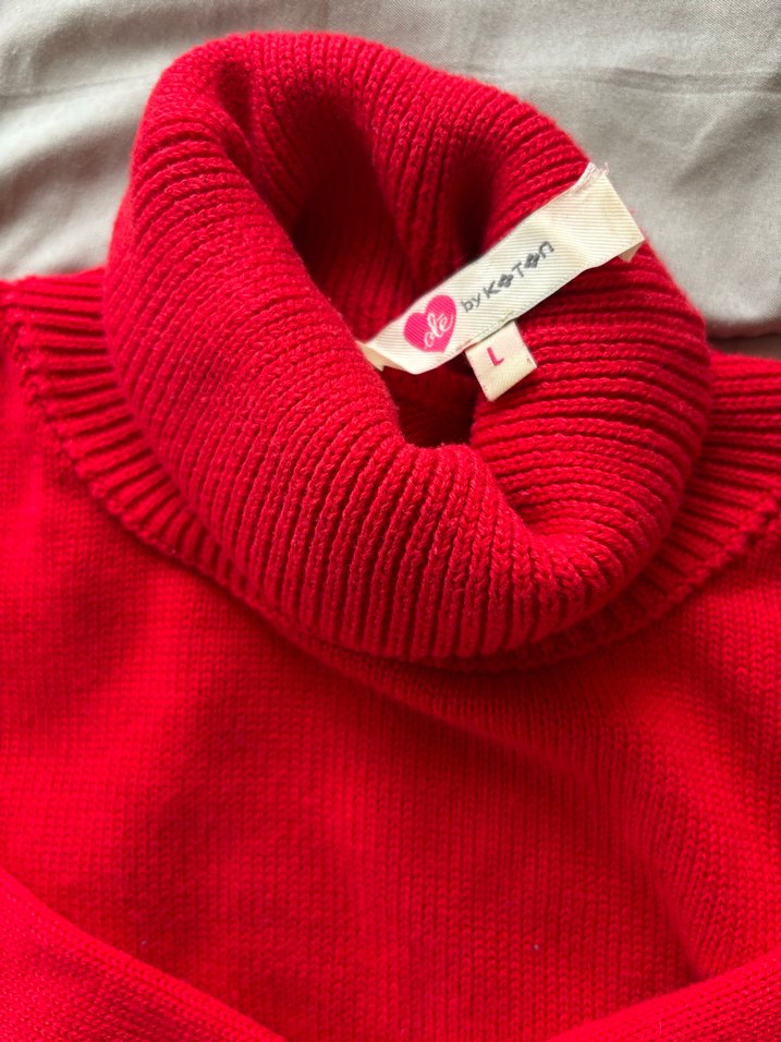 Kırmızı Boğazlı Örgü Kadın Kazak - Görsel 2