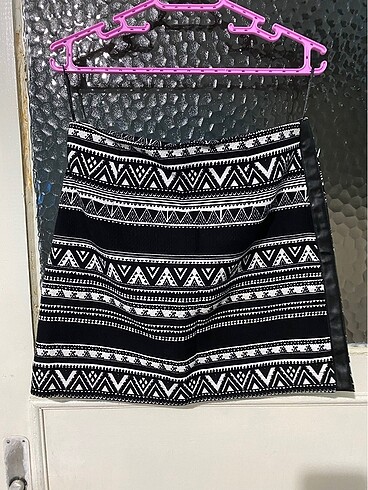 Koton geometrik desenli mini etek