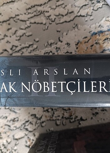  Sokak nöbetçileri Aslı Arslan