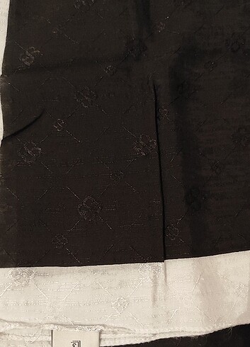 Beden Şalland Monogram Şal