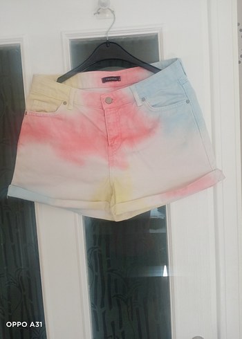 Trendyol & Milla batik desenli Renkli Mini Kot Şort