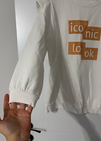 Beyaz Baskılı Rahat Kesim Sweatshirt - Görsel 4