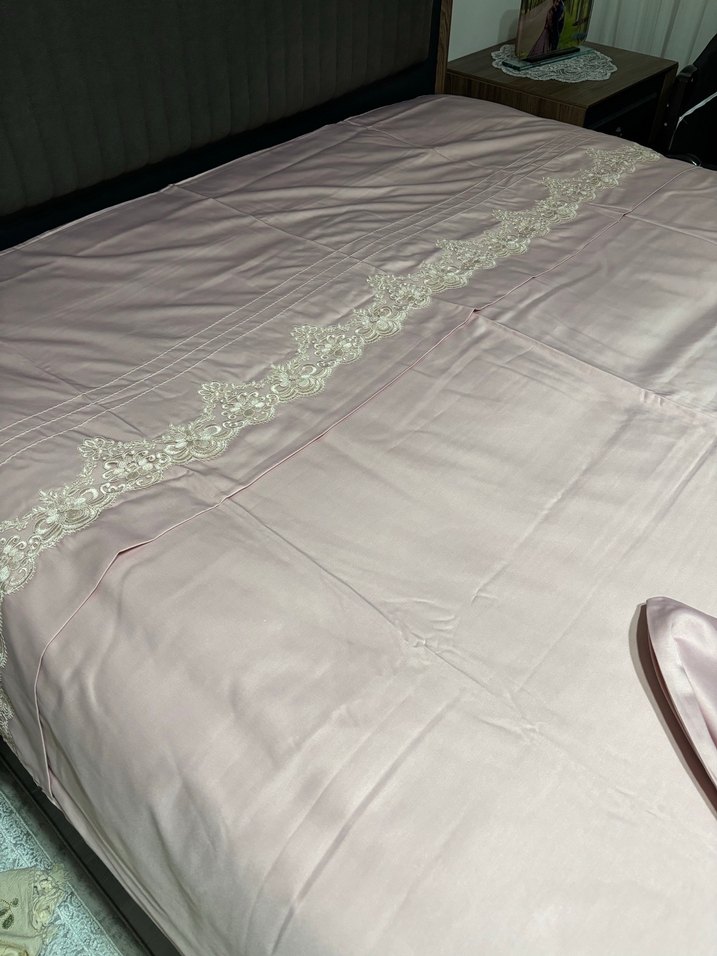 Pembe nevresim takımı - Görsel 2