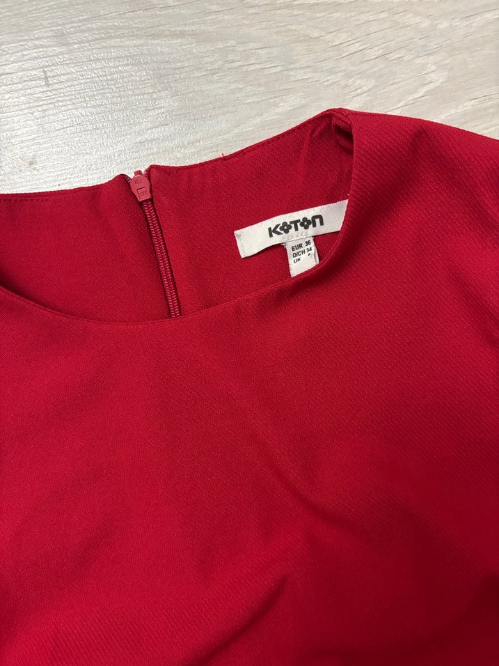 Kırmızı Kolsuz Elbise - Görsel 3