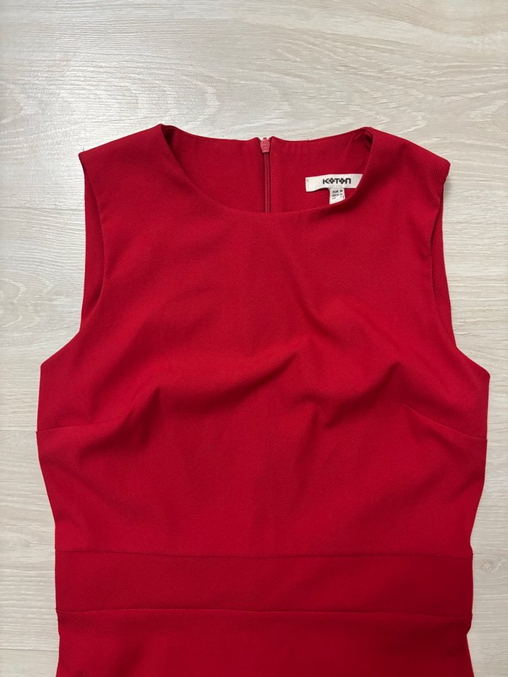 Kırmızı Kolsuz Elbise - Görsel 2