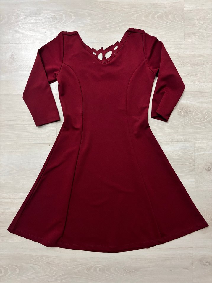 göğüs detaylı bordo elbise - Görsel 2