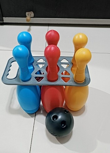 Oyuncak bowling seti