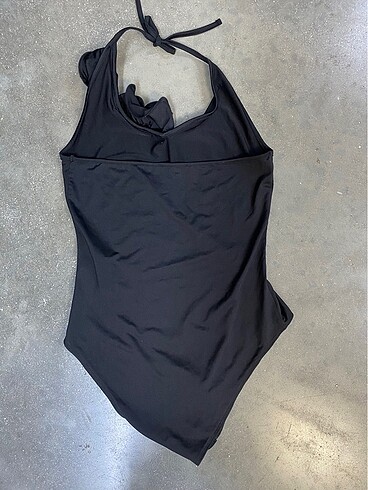 m Beden Önü fırfırlı bodysuit