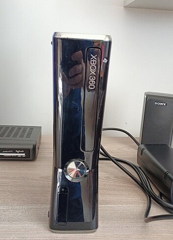 XBOX 360 S 