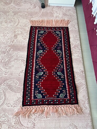 El dokuma kilim