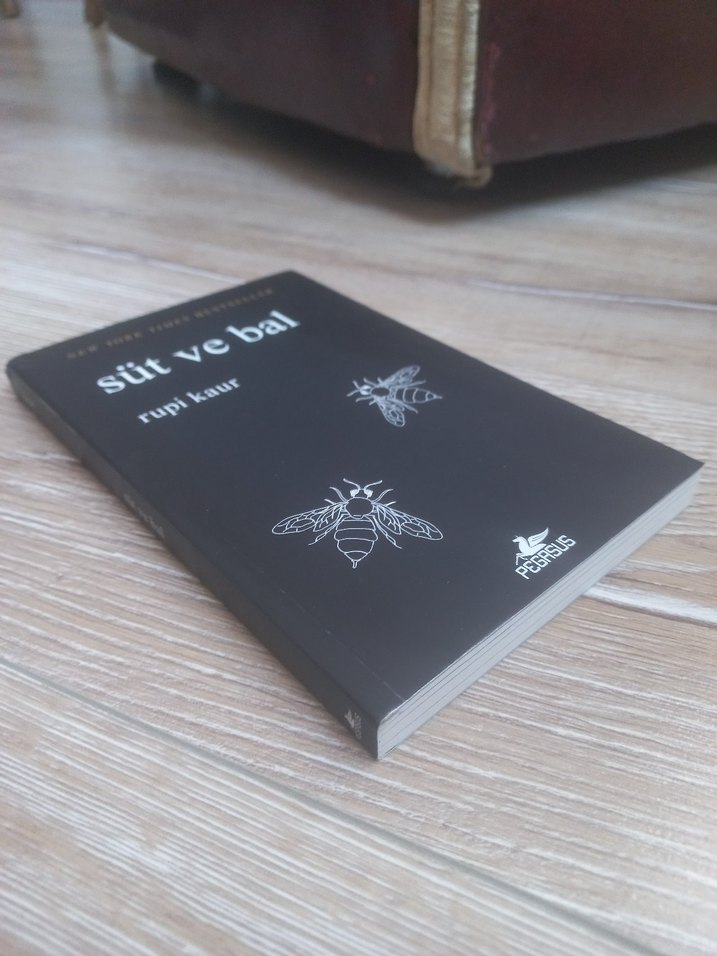 Süt ve Bal - Rupi Kaur Şiir Kitabı - Görsel 2