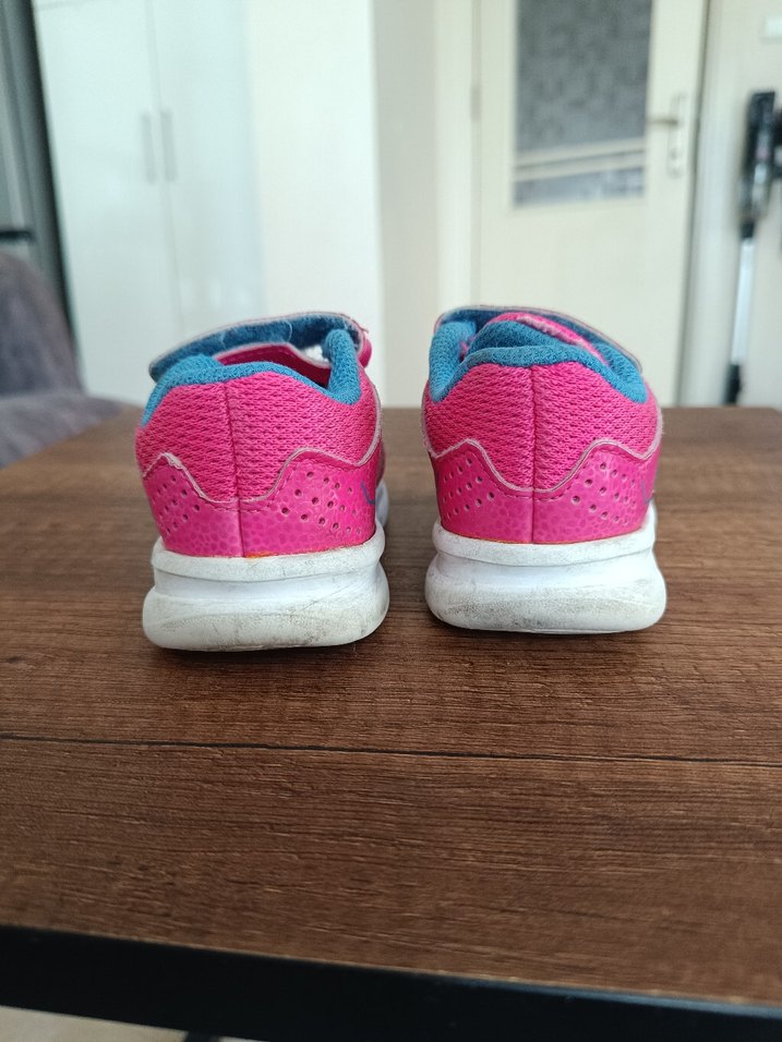 Adidas Pembe Çocuk Spor Ayakkabı — görsel 3/7