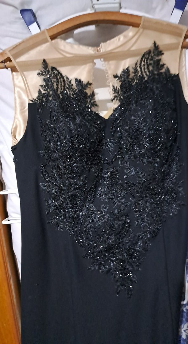 Siyah İşlemeli Straplez Uzun Elbise - Görsel 4