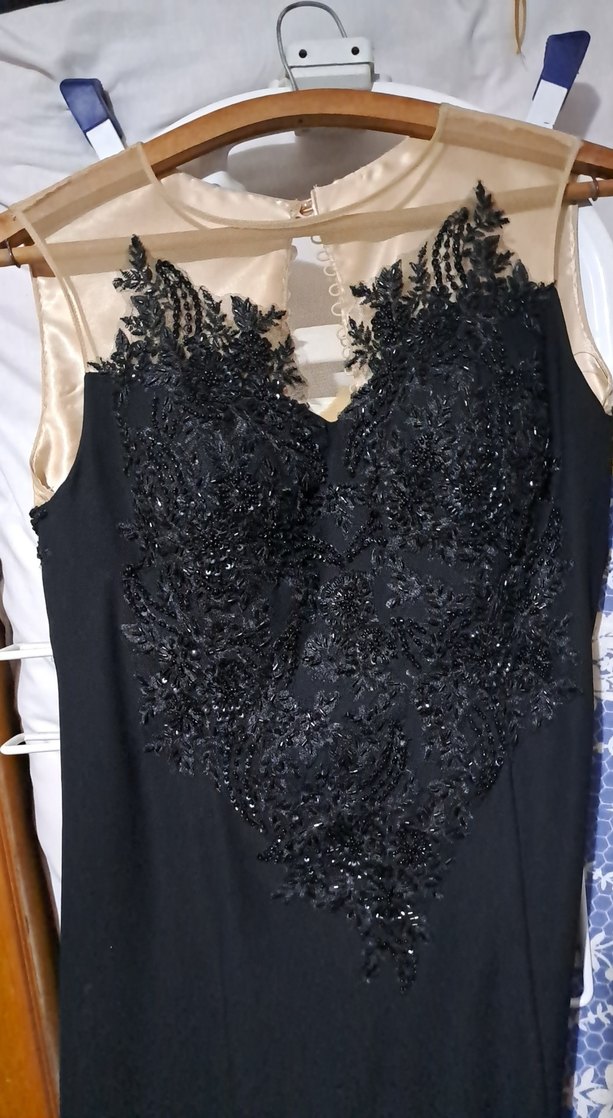 Siyah İşlemeli Straplez Uzun Elbise - Görsel 5