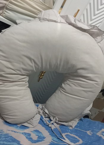 Beyaz Emzirme ve Hamilelik Yastığı - Görsel 3