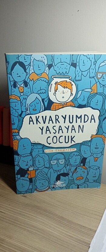  Beden Akvaryumda yasayan çocuk ciltsiz 