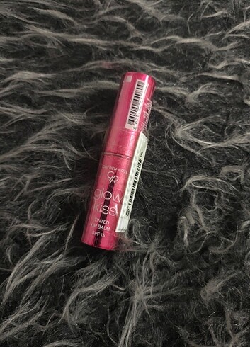 Golden Rose Glow Kiss Tinted Lip Balm Dudak Nemlendiricisi 