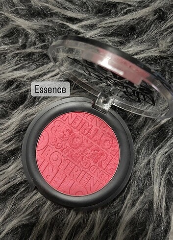 essence beauty beats allık