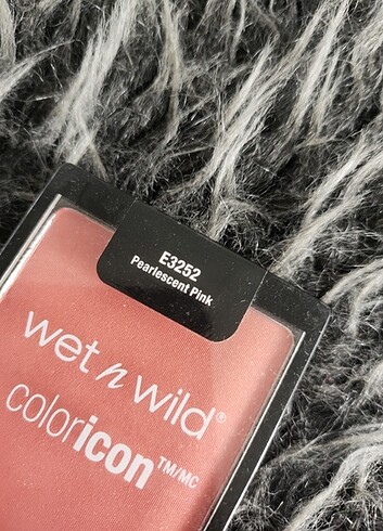 Beden Renk Wet n wild Allık
