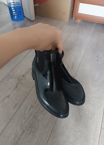 kadın rugan bot