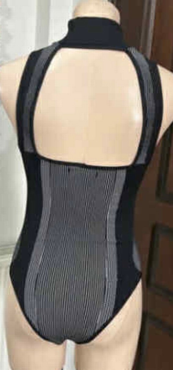 Fermuarlı Siyah Spor Kadın Üst - Görsel 2