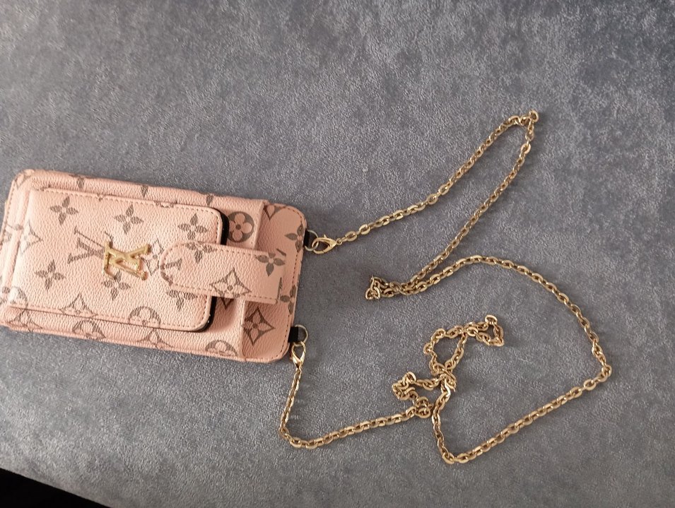 Zincir Detaylı Kadın Deri Çapraz Çanta - Görsel 2