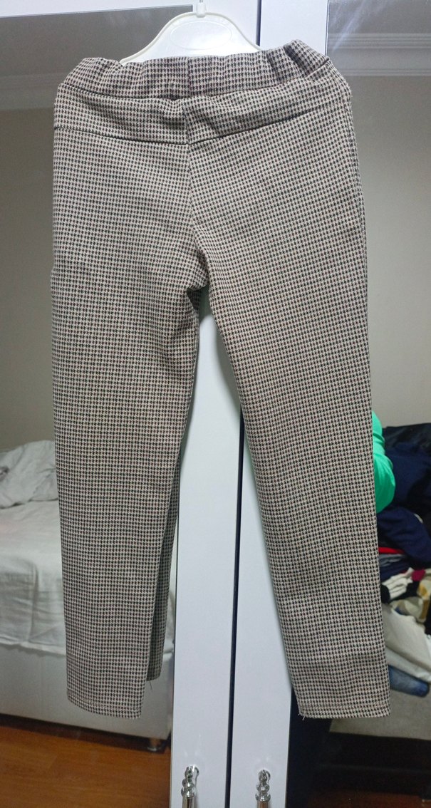 Gri Yılan Desenli Fermuarlı Kadın Kumaş Pantolon - Görsel 3