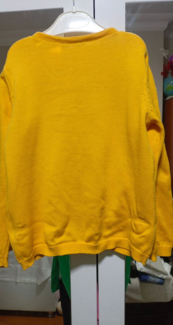 Sarı Düğmeli Kız Hırka - Görsel 2